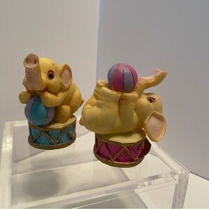 Lot‎ of 2 Yellow Baby Circus Elephant Figurines CWI